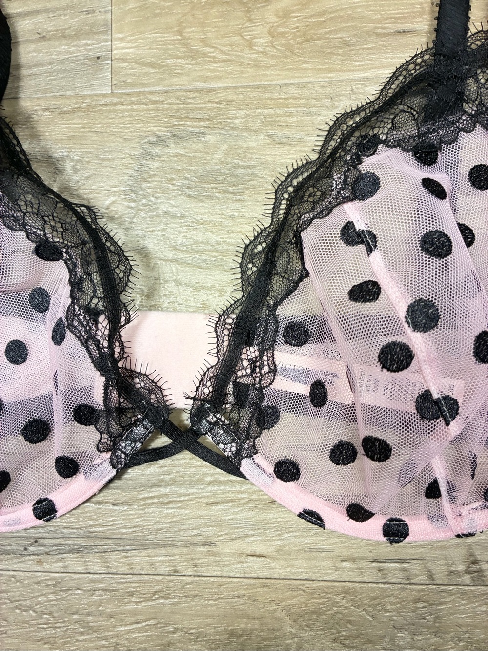Victoria Secret Polka Dot Sheer Unlined Demi Lace Bra - Picture 2 of 10